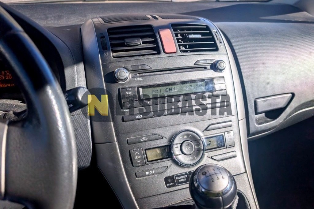 Toyota Auris 2.0 D-4D 2008