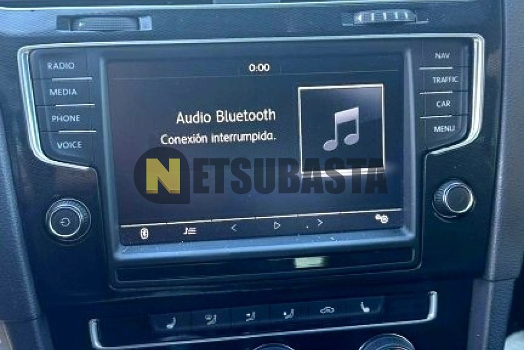 Volkswagen Golf GTI 2.0 TSI BMT DSG 6 vel. 2013