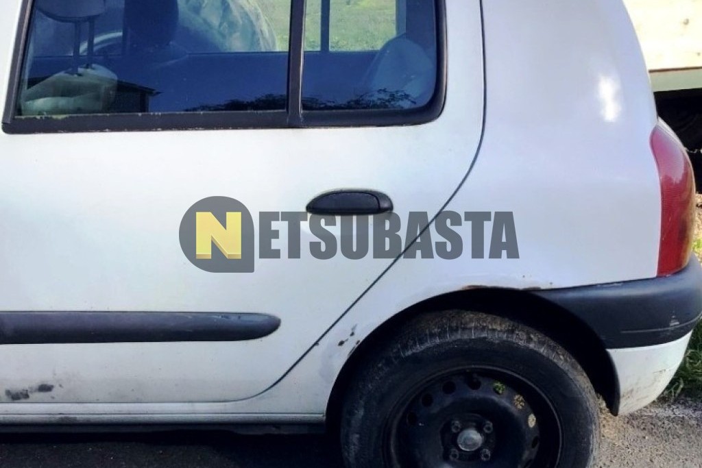 Renault Clio 1.9D 2000