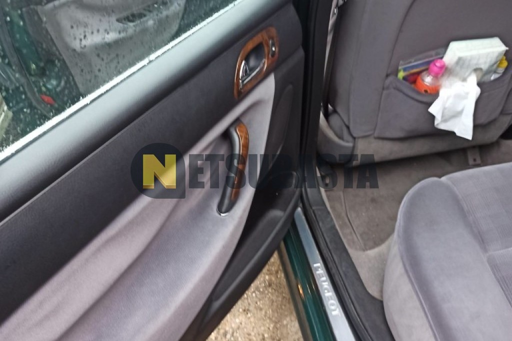 Peugeot 607 2.2i Aut. 2002