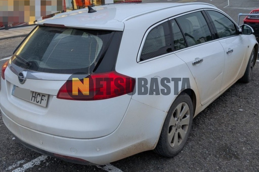 Opel Insignia Sports Tourer 2.0 CDTI 2011