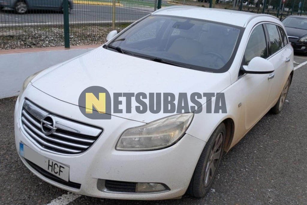 Opel Insignia Sports Tourer 2.0 CDTI 2011