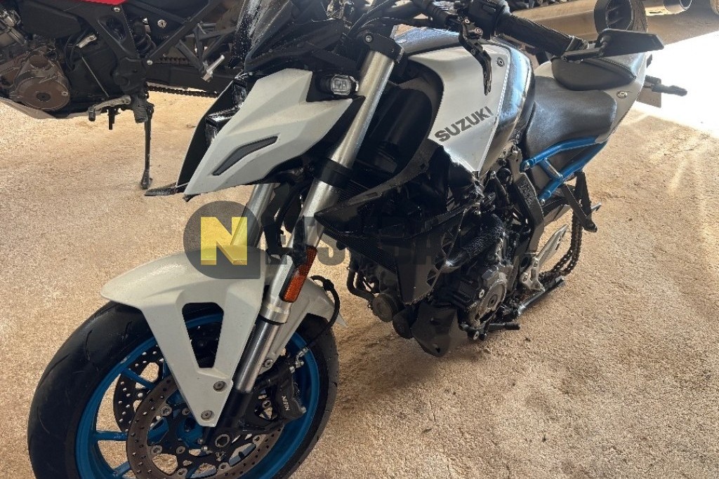 Suzuki GSX-8S 2023