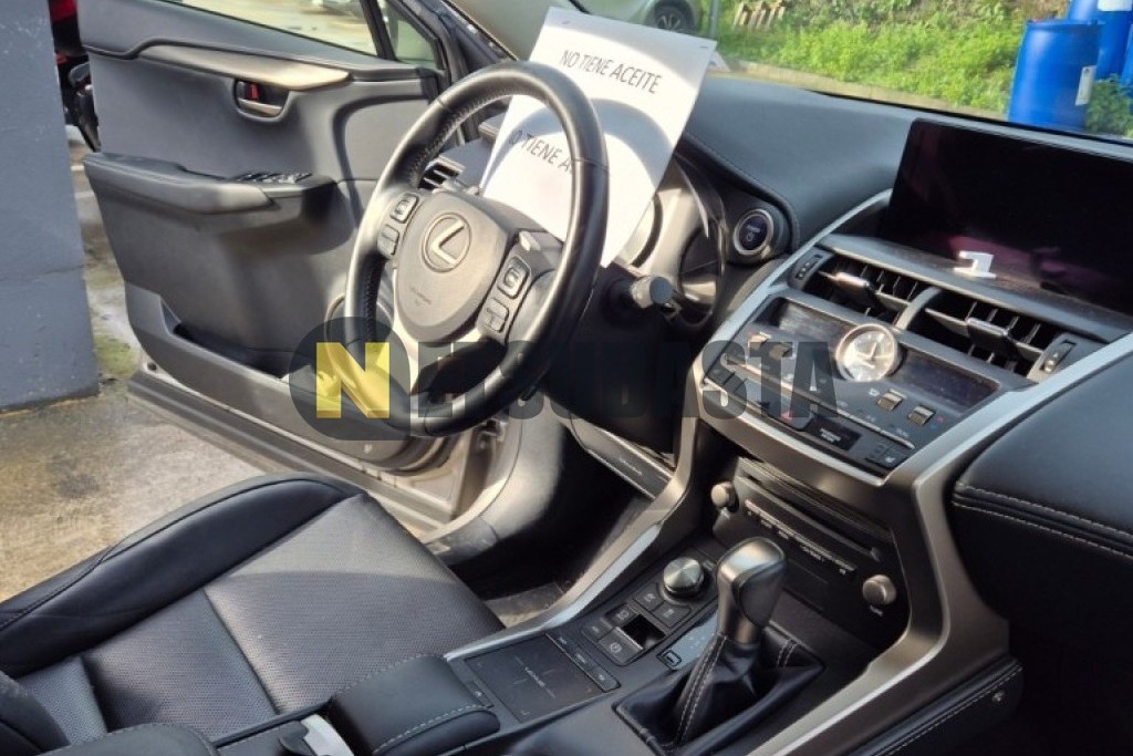 Lexus NX 300h 4WD 2020