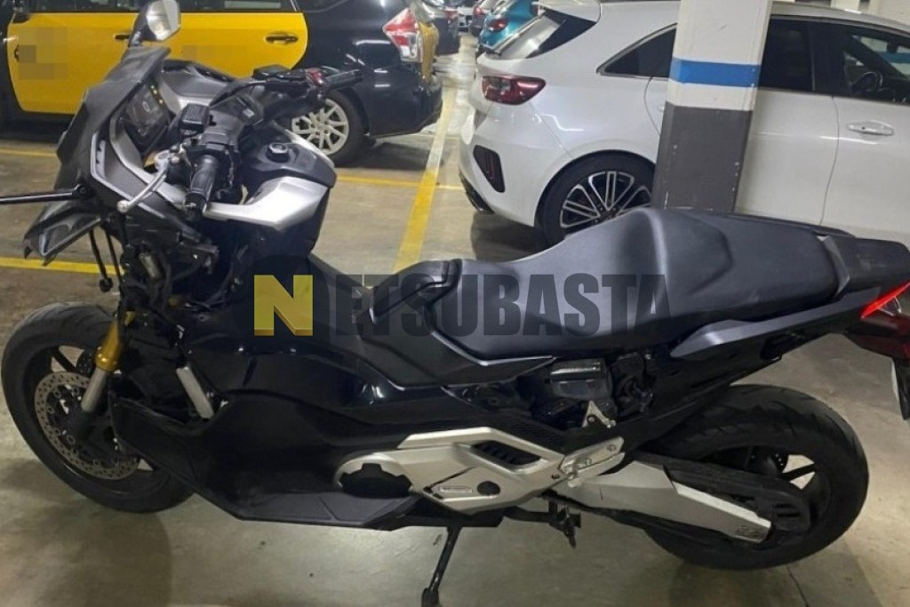 Honda Forza 750 2022