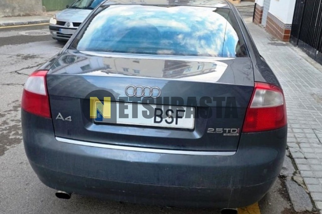 Audi A4 2.5 TDI quattro 2002