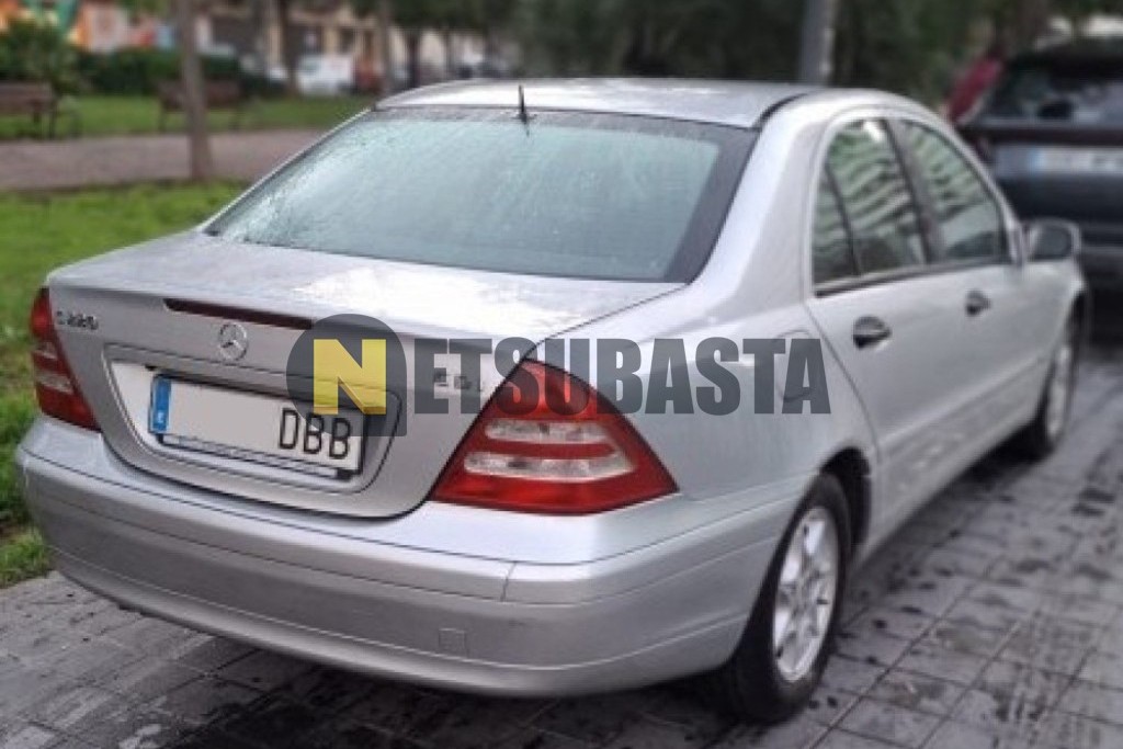 Mercedes-Benz C 220 CDI Aut. 2004