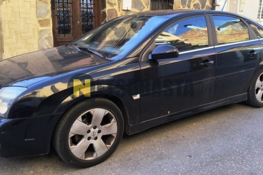 Opel Vectra 2.2 DTi 2004