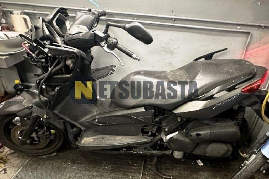 Yamaha XMAX 250 2016