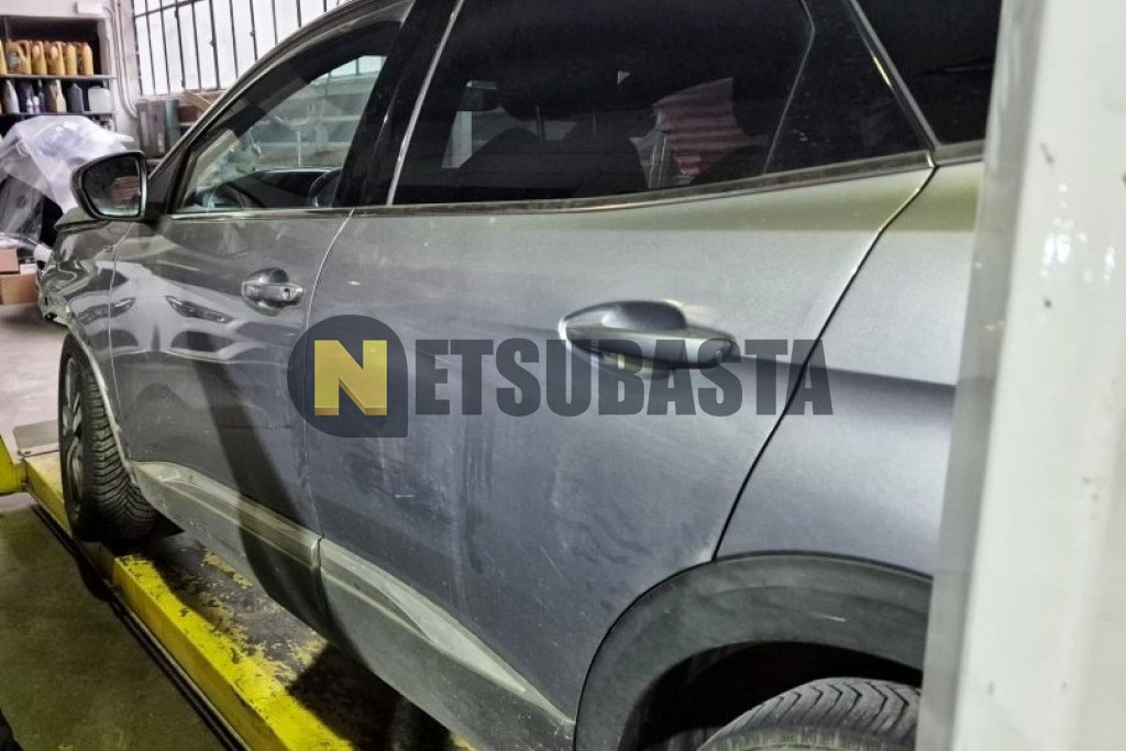 Peugeot 3008 1.5 BlueHDi EAT8 2022