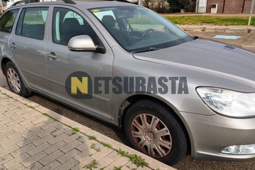 Skoda Octavia Combi 1.8 TSI DSG 7 vel. 2010