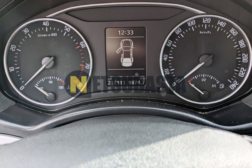 Skoda Octavia Combi 1.8 TSI DSG 7 vel. 2010