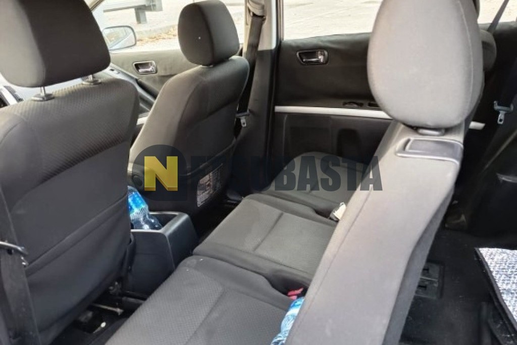 Toyota Corolla Verso 2.2 D4D 2006