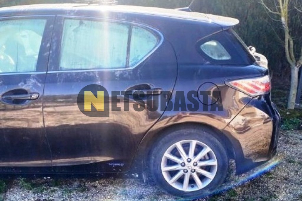 Lexus CT 200h 2013