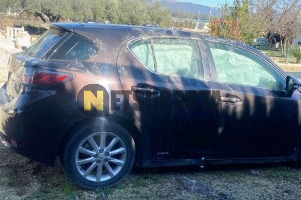Lexus CT 200h 2013