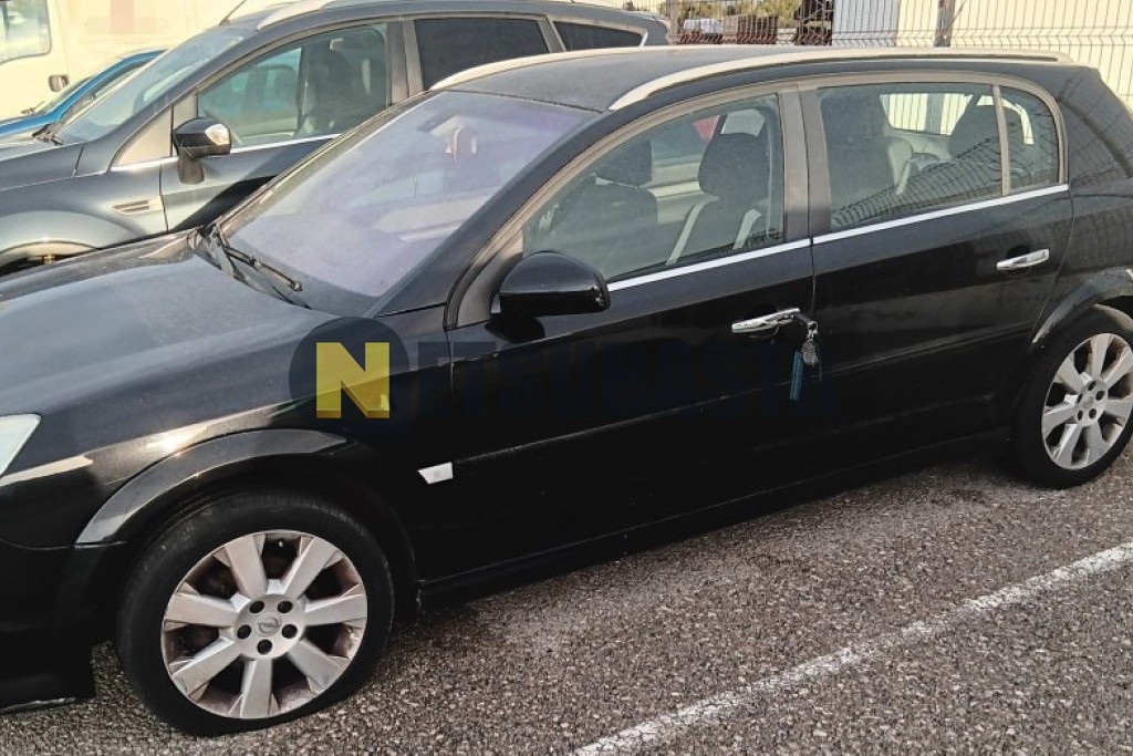 Opel Signum 1.9 CDTi 16V Aut. 2008