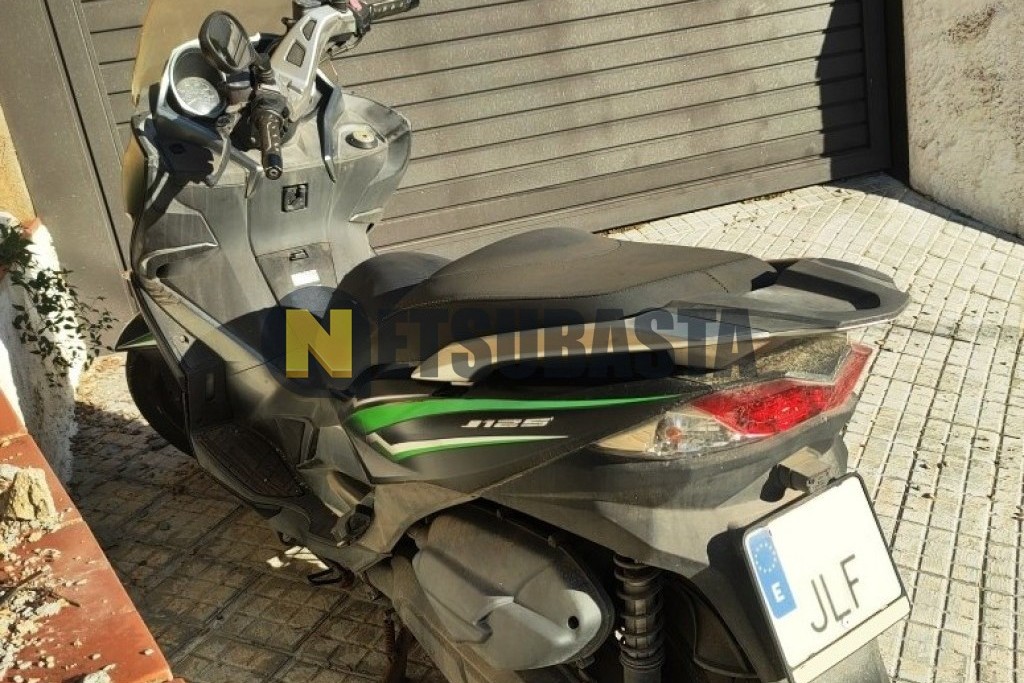 Kawasaki J 125 2016
