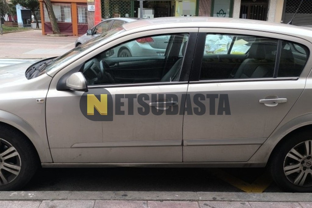 Opel Astra 1.6 16V 2009