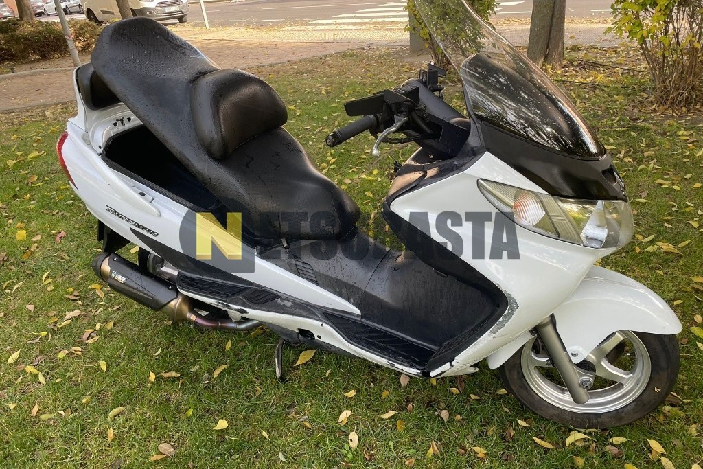 Suzuki Burgman 400 2003