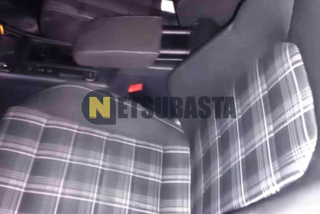 Volkswagen Golf GTD 2.0 TDI BMT 2013