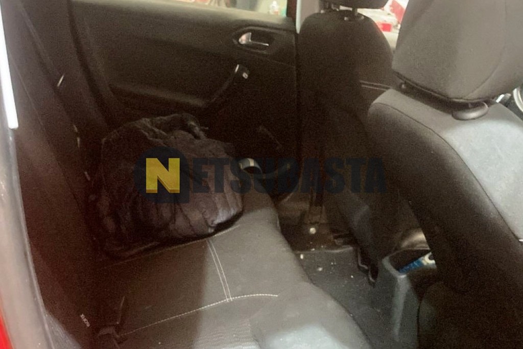 Peugeot 208 1.2 PureTech 2016