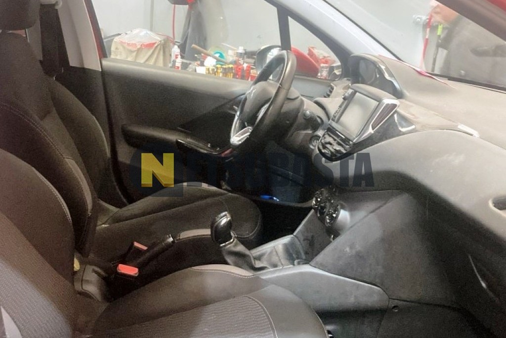 Peugeot 208 1.2 PureTech 2016