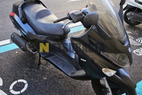 Suzuki BURGMAN 650 Executive 2010