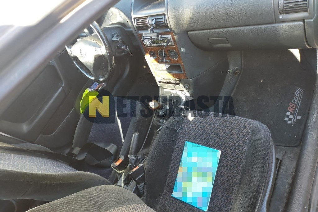 Opel Astra Caravan 1.8 16v 2000