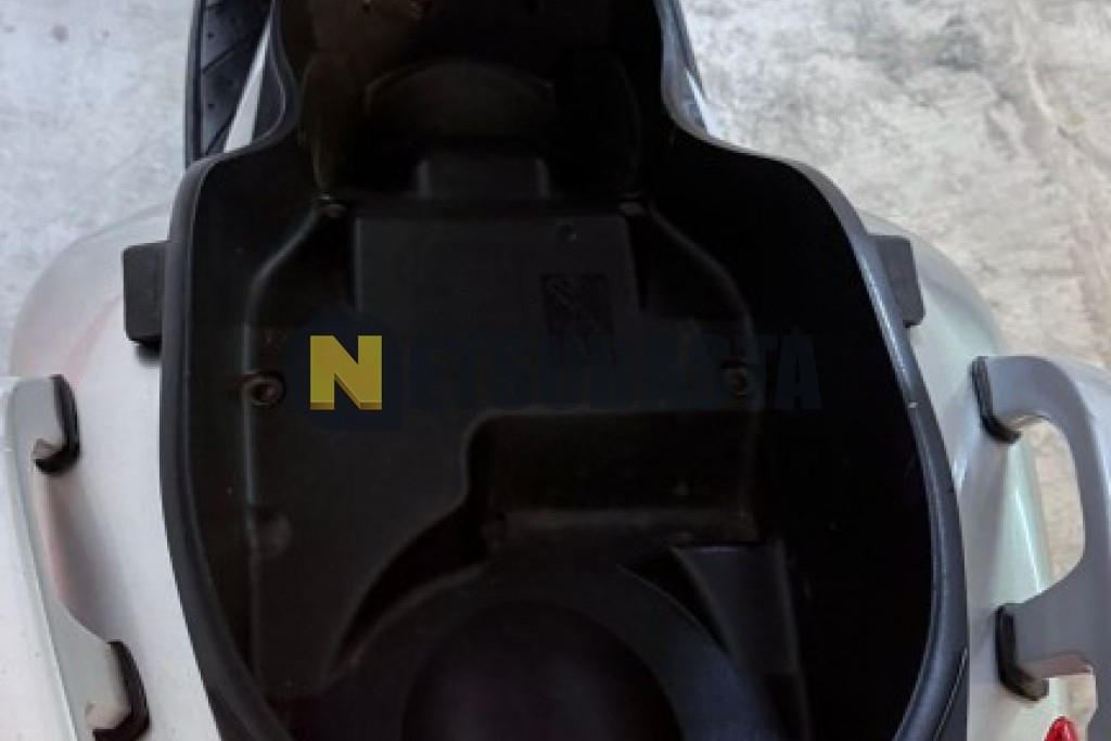 Yamaha XMAX 250 2006