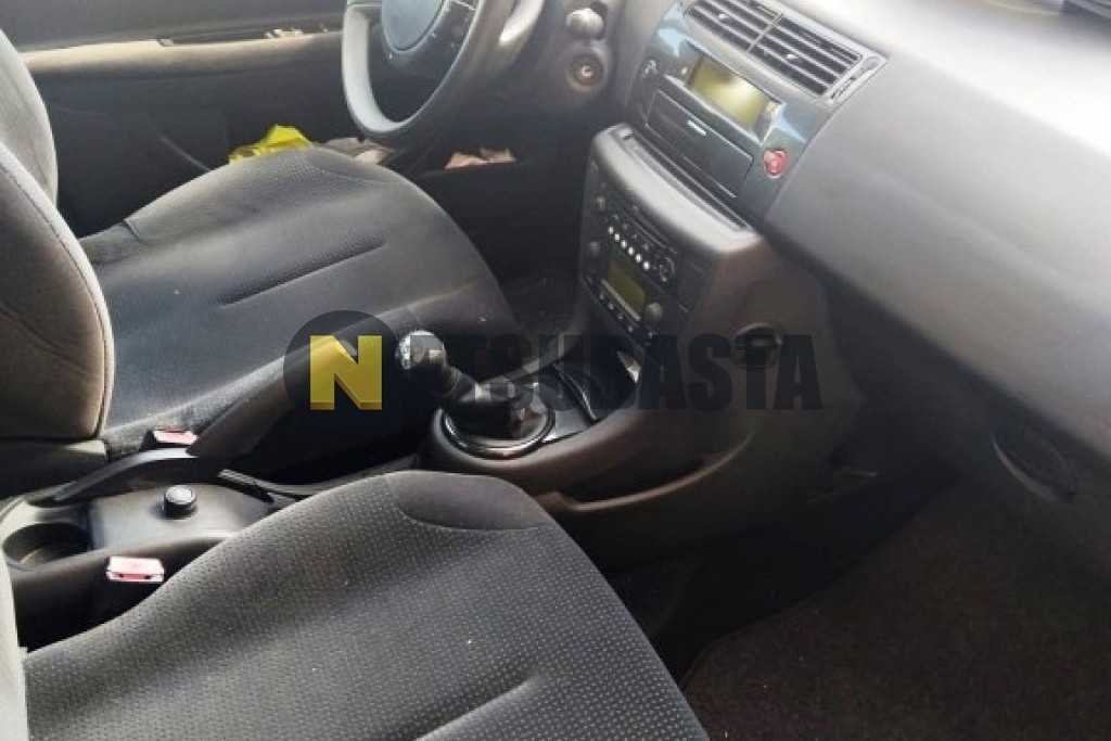 Citroën C4 1.6i 16v 2008