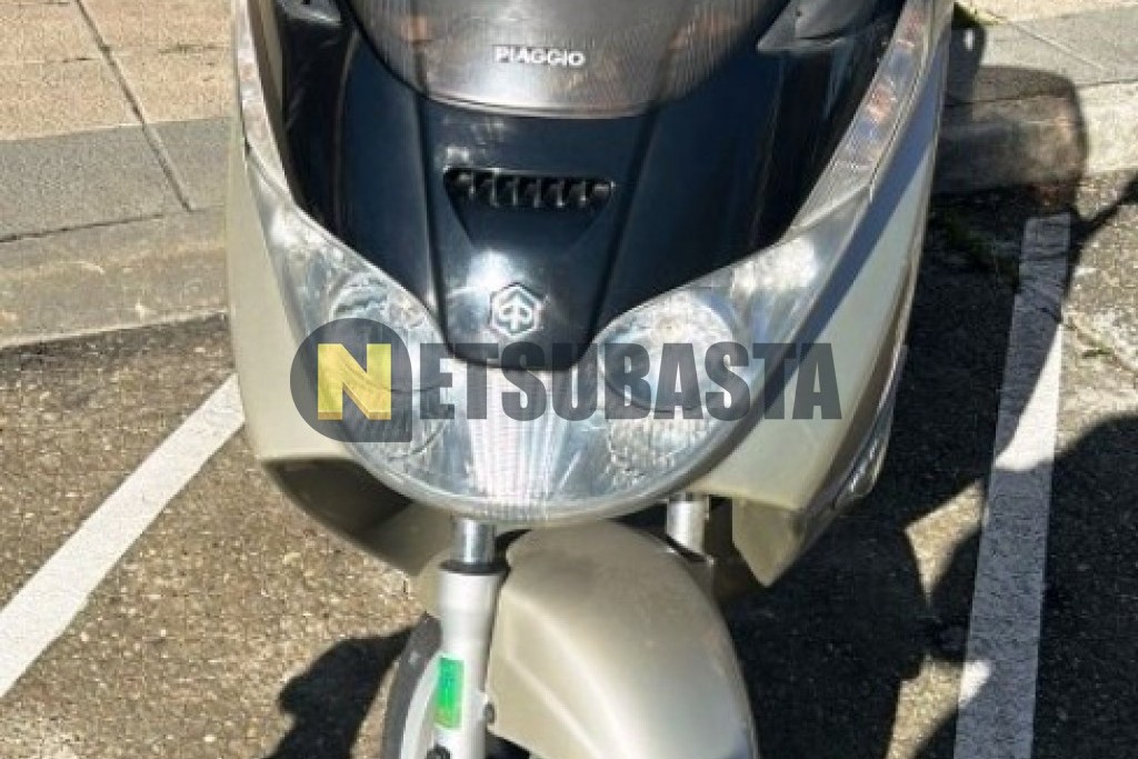 Piaggio X8 125 2006