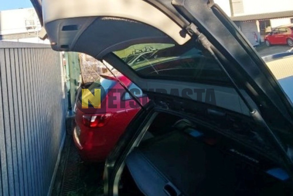 Bmw 320d Touring 2011