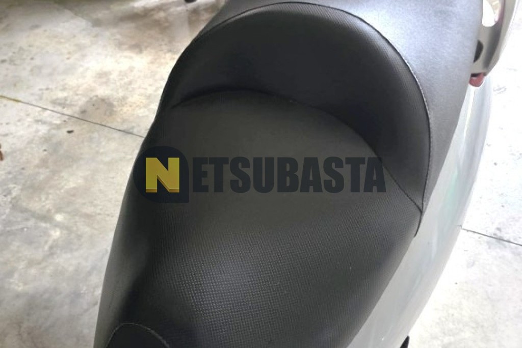 Honda FES 125 Pantheon 2007