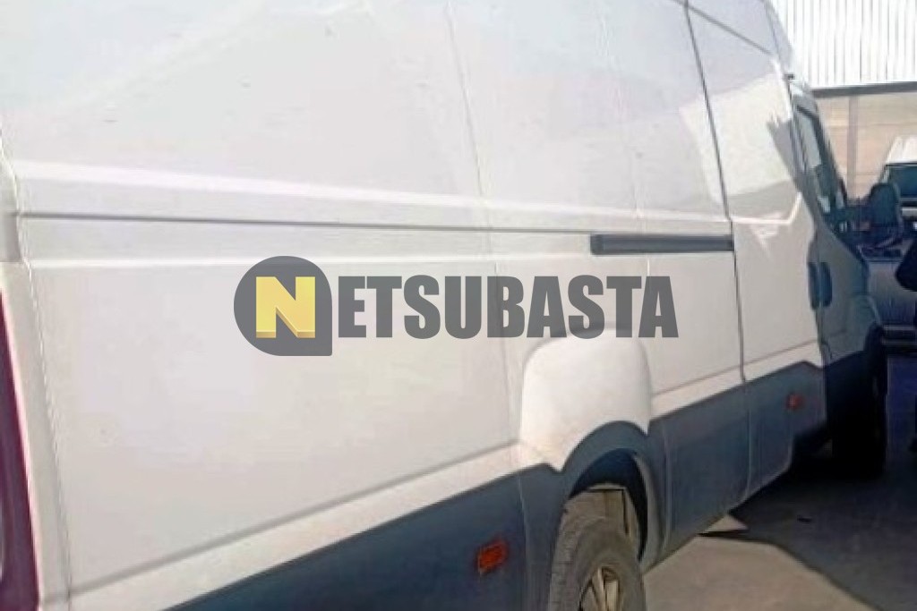 Iveco Daily Furgon 35S13 2022