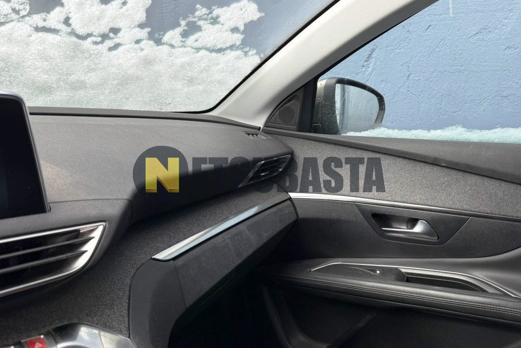 Peugeot 3008 1.5 BlueHDi 2018