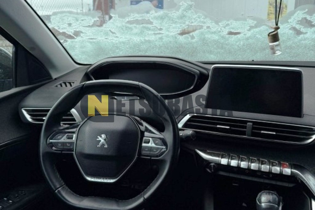 Peugeot 3008 1.5 BlueHDi 2018