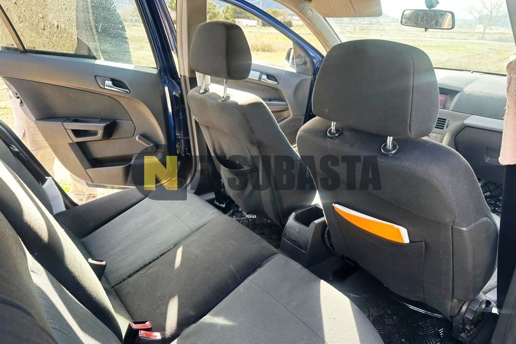 Opel Astra 1.4 1.6V 2004