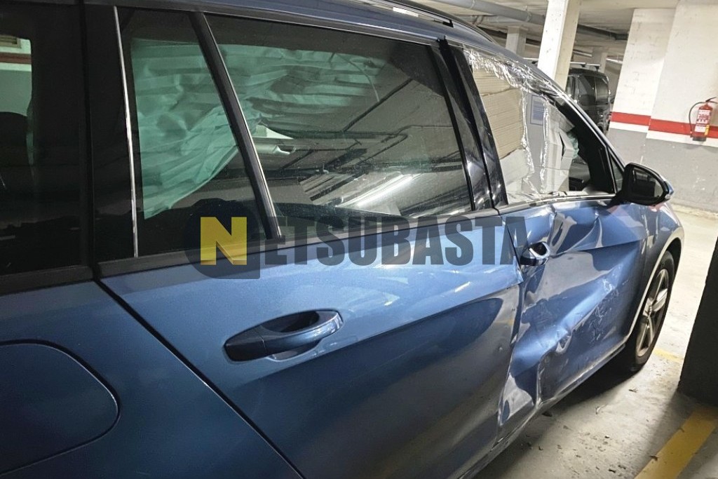 Volkswagen Golf Variant 1.4 TSI BMT DSG 7 vel. 2014