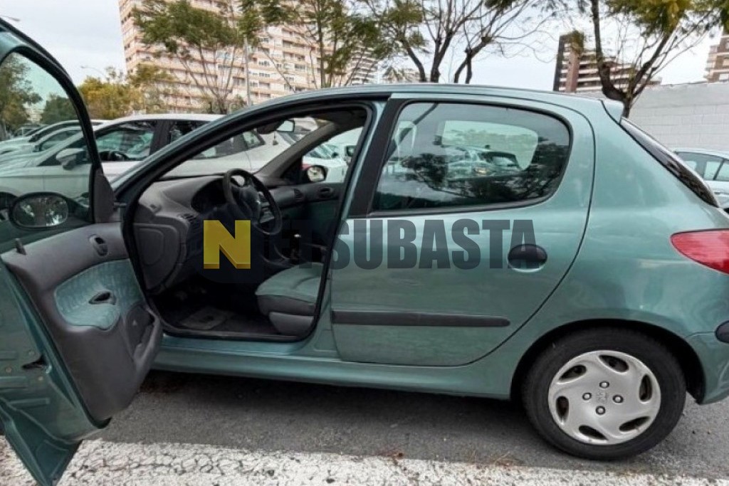 Peugeot 206 1.4i 2002