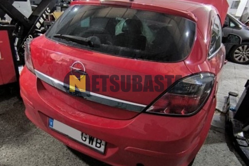Opel Astra GTC 1.7 CDTi 2010