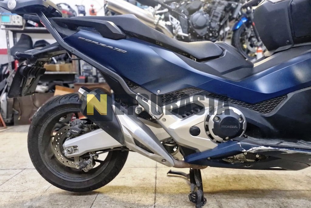 Honda Forza 750 2021