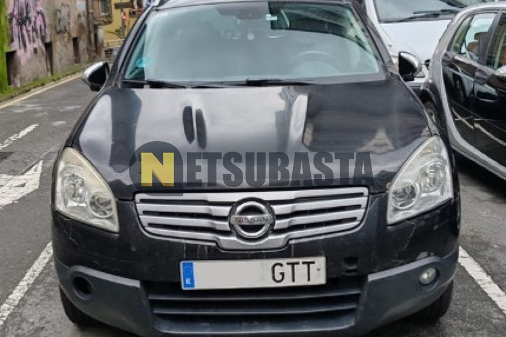 Nissan Qashqai+2 2.0 2010