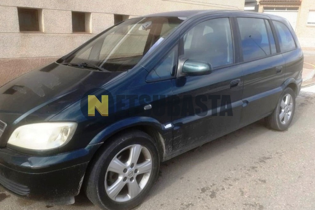 Opel Zafira 2.2 DTi 16V 2004
