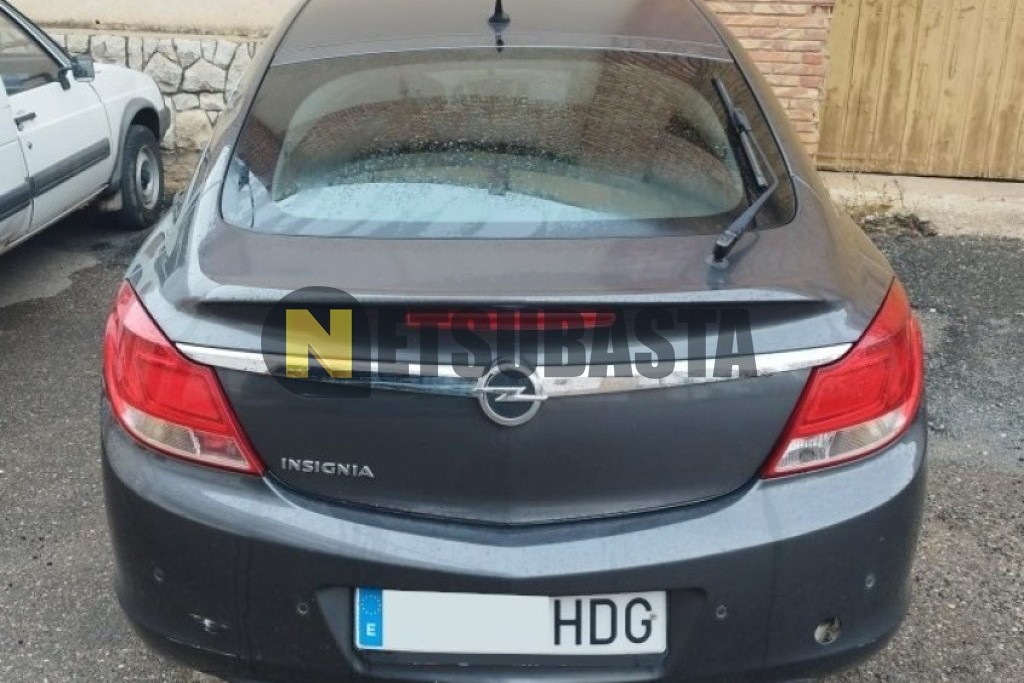 Opel Insignia 1.8 16v 2011