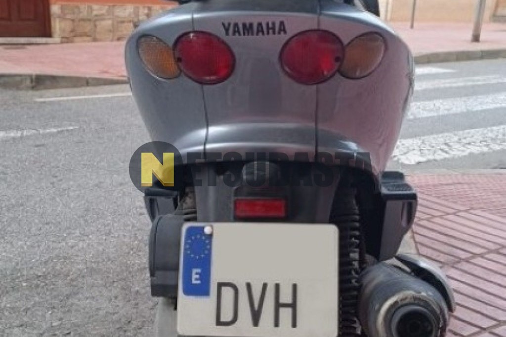 Yamaha Majesty 125 2006