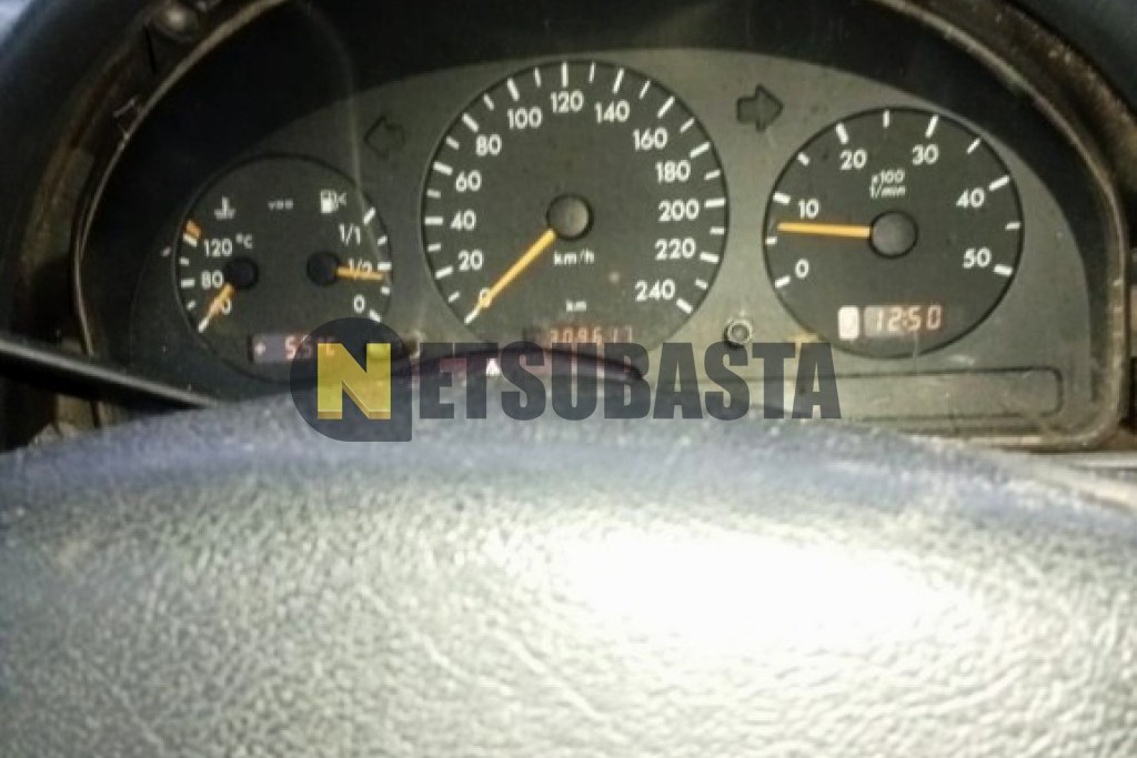 Mercedes-Benz ML 400 CDI 2002