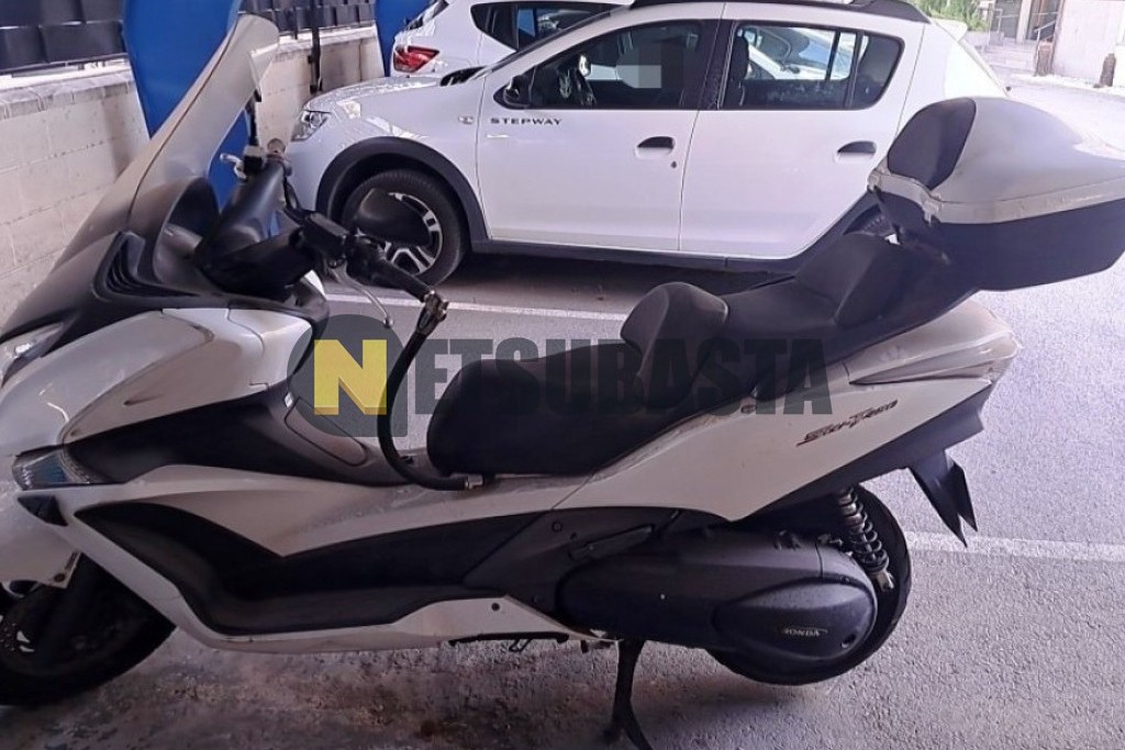 Honda SW T400 ABS 2010