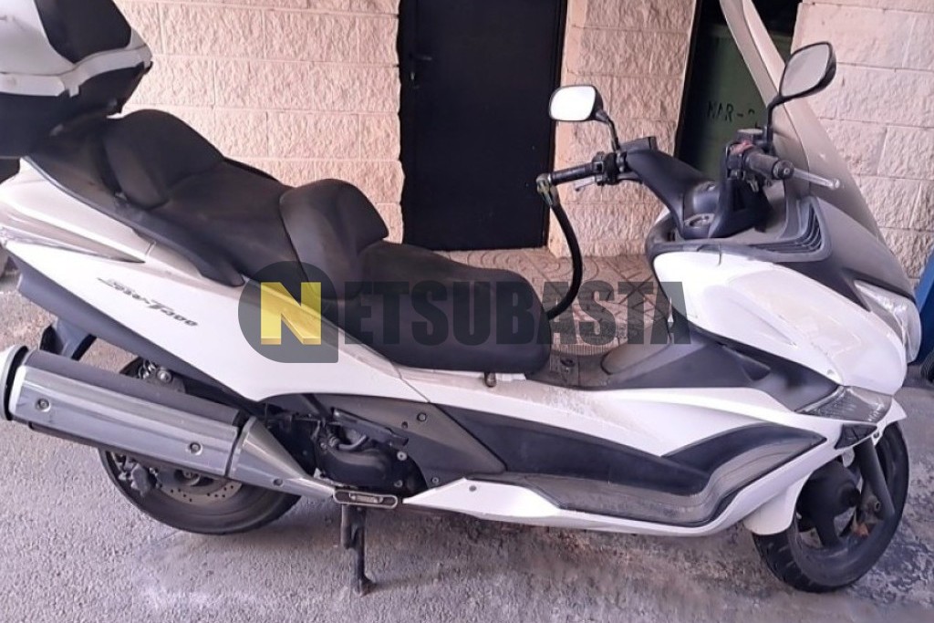 Honda SW T400 ABS 2010