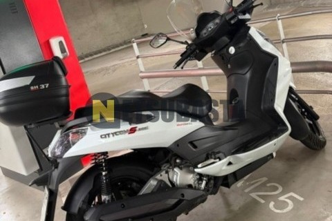 Yamaha YP Majesty 400 2005