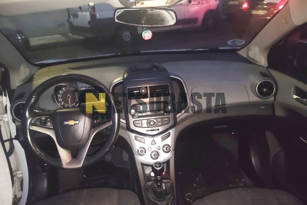 Chevrolet Aveo 1.4 16v 2011